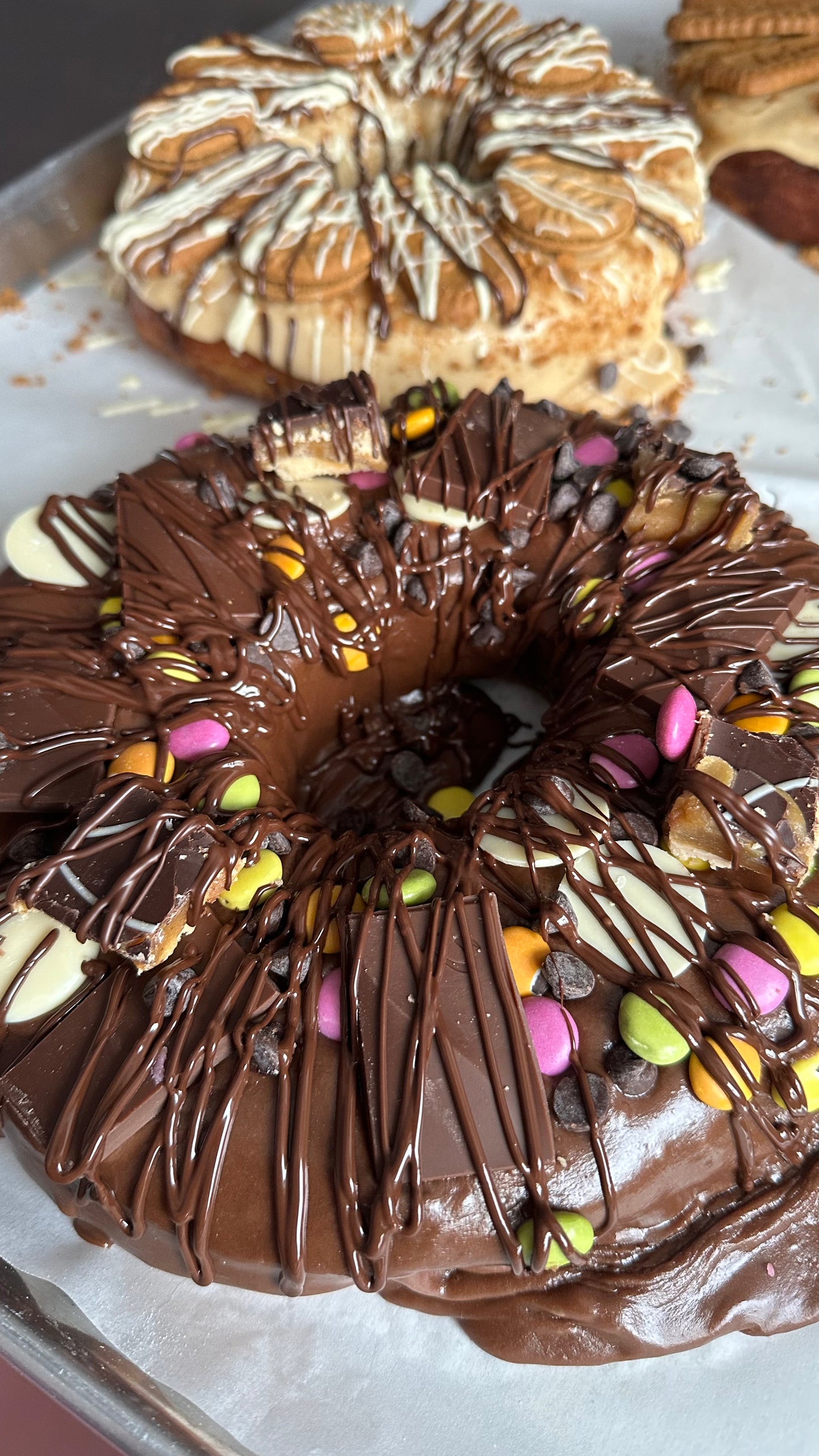 Mega Doughnut